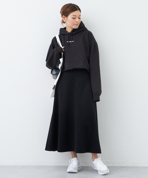 Deuxieme Classe（ドゥーズィエムクラス）の「BTN Short Hoodie