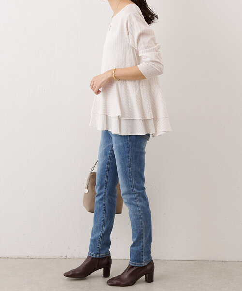 BEARDSLEY（ビアズリー）の「裾フリルストライプブラウス（シャツ