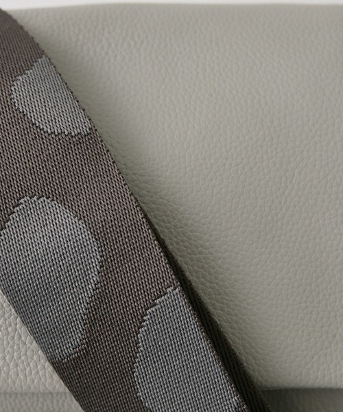 セール】《本革/470g》ワイドテープショルダーバッグ/ボディバッグ