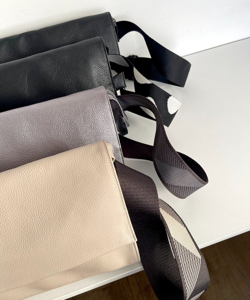 アネラ】イアパピヨネ ワイドテープ ear PAPILLONNER（イア パピヨネ