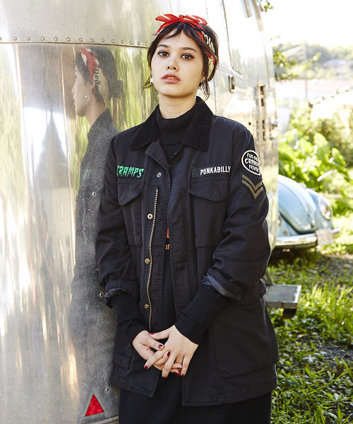 HYSTERIC GLAMOUR（ヒステリックグラマー）の「CR/WHAT'S BEHIND THE