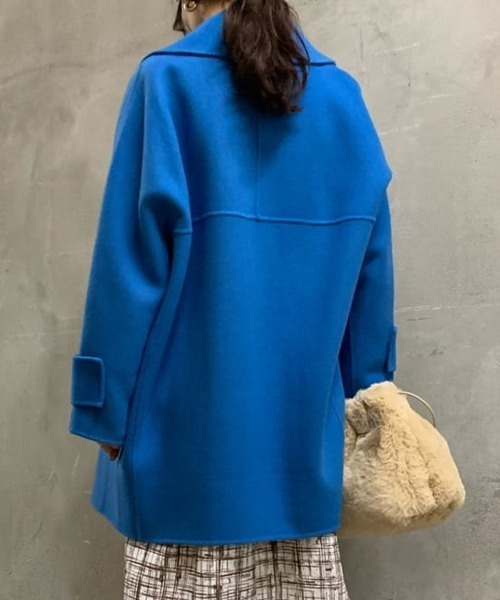 Mila Owen（ミラオーウェン）の「フラップポケットハーフ丈コクーン接