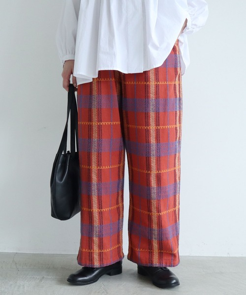 l'atelier du savon（アトリエドサボン）の「くるくるチェック刺繍