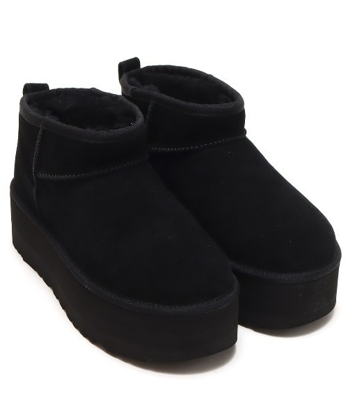 UGG（アグ）の「UGG W CLASSIC ULTRA MINI PLATFORM / アグ