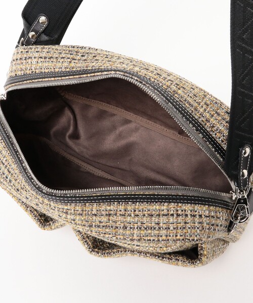 A VACATION（アヴァケーション）の「A VACATION / TOOLS ツイード