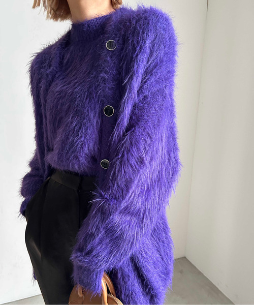 Ameri（アメリ）の「FEATHER OVER CARDIGAN WITH VEST（ニット