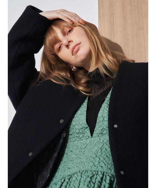 ELENDEEK（エレンディーク）の「フォルムショートウールコート（ノー