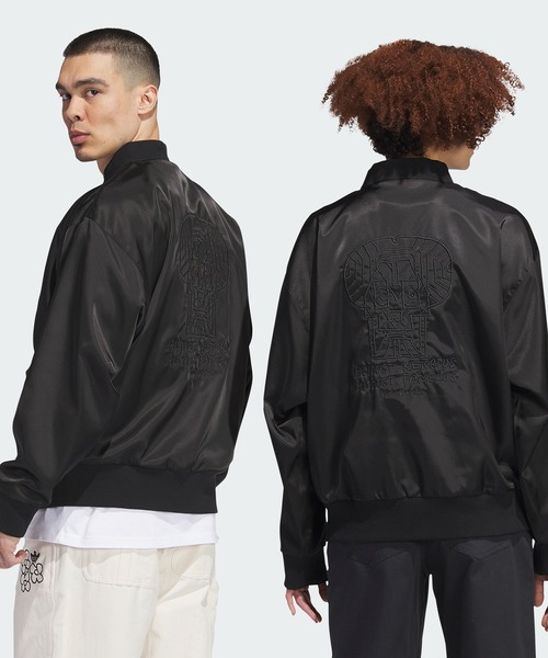 adidas（アディダス）の「シュムーフォイル サテンボンバー