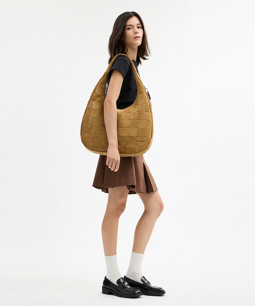 オルター/エゴ ラージ クレセント ショルダー バッグ・アップクラフト