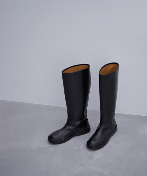 ADAM ET ROPE'（アダムエロペ）の「トラックソールロングブーツ