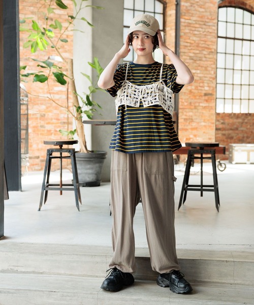 niko and（ニコアンド）の「2WAYフラワークラフトキャミソール