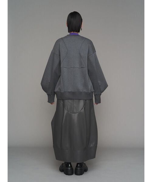 UN3D.（アンスリード）の「W TRIANGLE TUCK TOP / ダブル