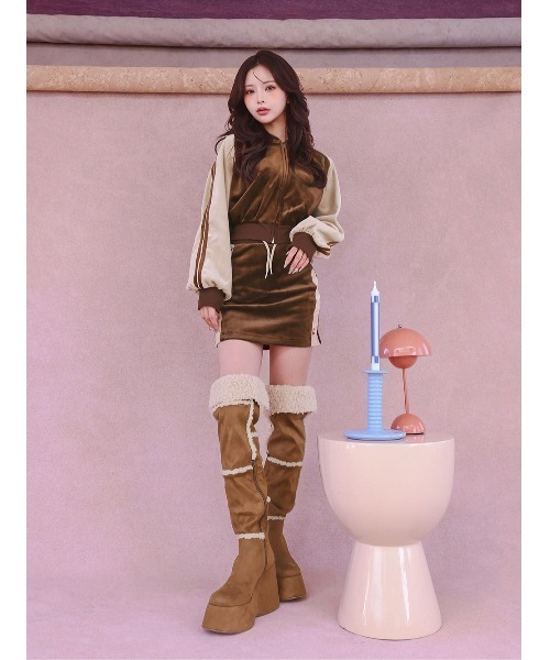 Darich（ダーリッチ）の「フェイクムートンニーハイブーツ（ブーツ