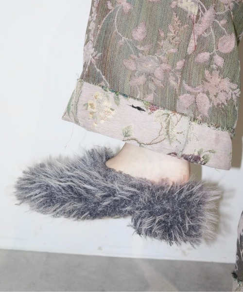 musubore（ムスボレ）の「fur mule / ファーミュール（サンダル）」 - WEAR