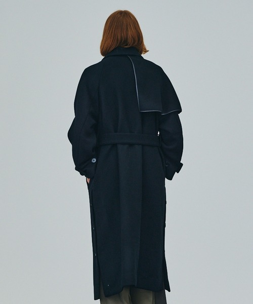 UNITED TOKYO（ユナイテッドトウキョウ）の「ハーフケープステンコート