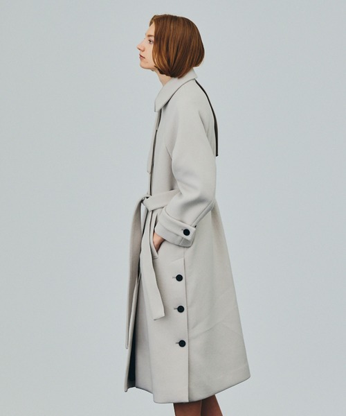 UNITED TOKYO（ユナイテッドトウキョウ）の「ハーフケープステンコート