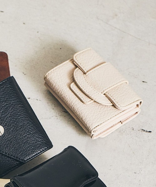 LAKOLE（ラコレ）の「差し込みベルトミニウォレット / 276034（財布