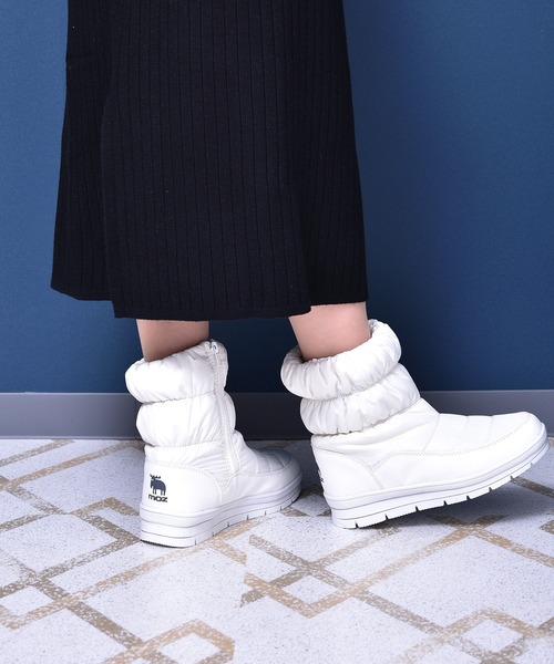 moz（モズ）の「moz(モズ)防水 裏ボア サイドジップダウンブーツ