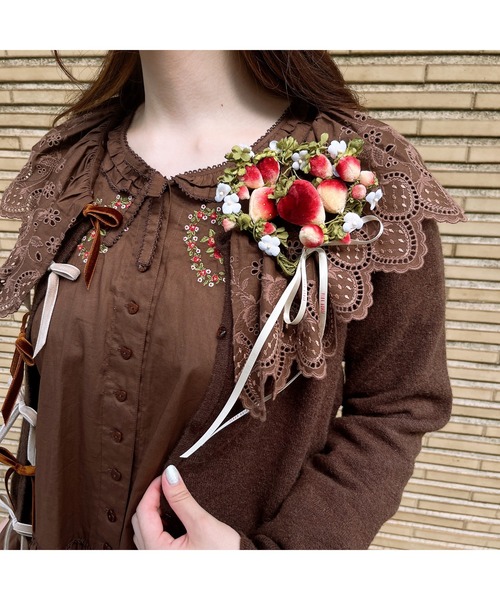 PINK HOUSE（ピンクハウス）の「Rambling Heartsコサージュ（ブローチ