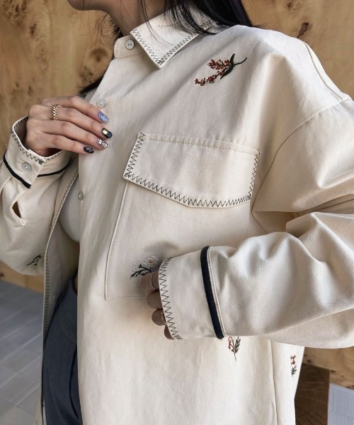 Ameri（アメリ）の「SMALL FLOWER OVER SHIRT（シャツ/ブラウス）」 - WEAR