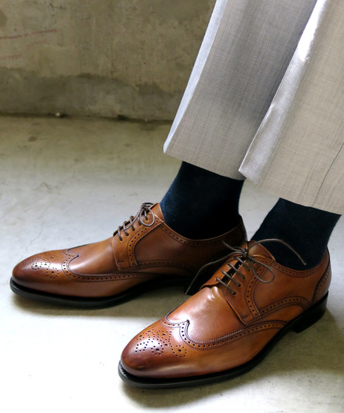 Berwick1707（バーウィック）の「ウイングチップレースアップシューズ