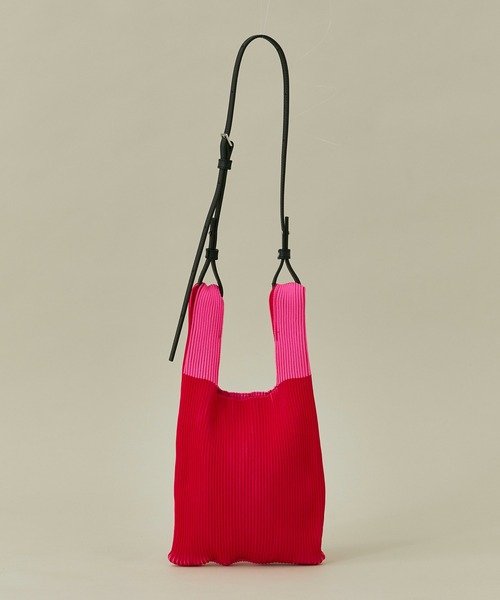 LASTFRAME(ラストフレーム)】バイカラーマーケットバッグスモール