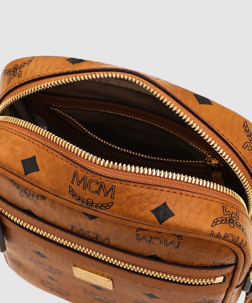 MCM（エムシーエム）の「〈クラシック〉N/S クロスボディバッグ