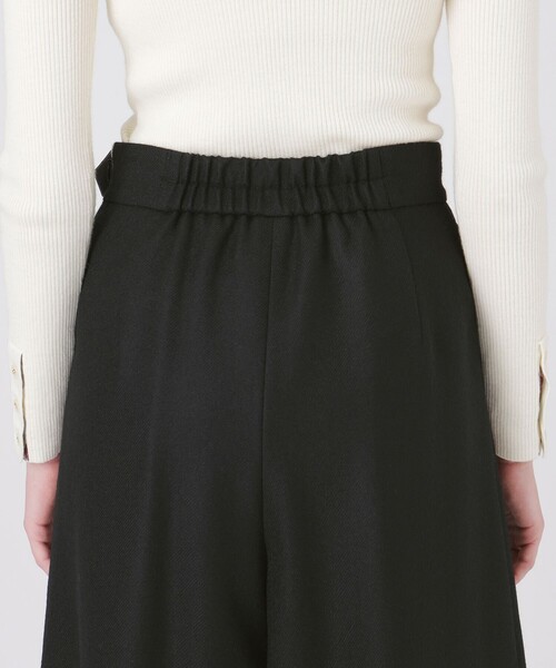 BLUE LABEL CRESTBRIDGE（ブルーレーベルクレストブリッジ）の