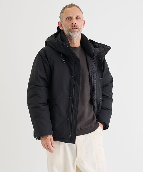 自然な暖かさが続く、定番ショートダウンパーカー/Double Peak Short