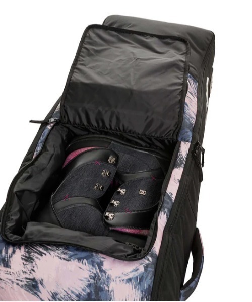 ROXY（ロキシー）の「VERMONT WHEELIE BAG/ロキシースノーボードケース