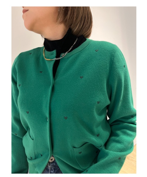 Apuweiser-riche（アプワイザーリッシェ）の「ハート刺繍カーデプル