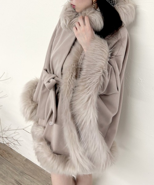 ZOZO限定】フードファーケープコート（その他アウター）｜ROYAL PARTY