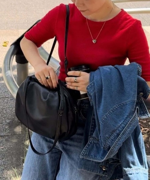 ear PAPILLONNER（イアパピヨネ）の「《本革/430g》コロンボストン