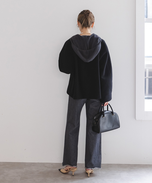 Noble（ノーブル）の「MTRショートケープブルゾン（ノーカラーコート