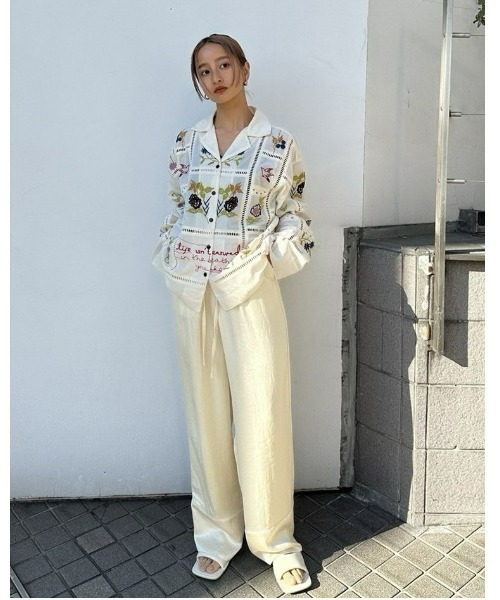 TODAYFUL（トゥデイフル）の「Embroidery Patchwork Shirts（シャツ