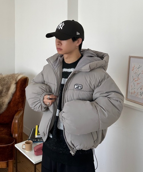 ADAMASTE（アダマスト）の「semi crop padded hood jacket（water