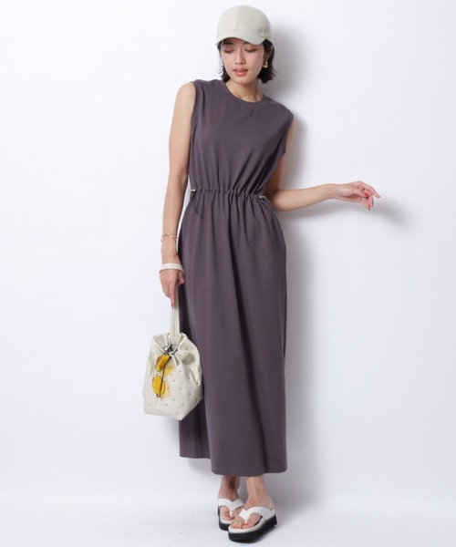 JUSGLITTY（ジャスグリッティー）の「ドロストカットワンピース