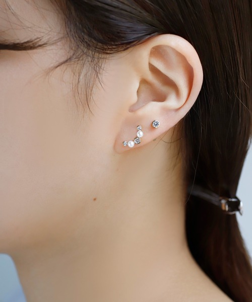 ANEMONE（アネモネ）の「ビジュー×パールラインピアス[3個セット