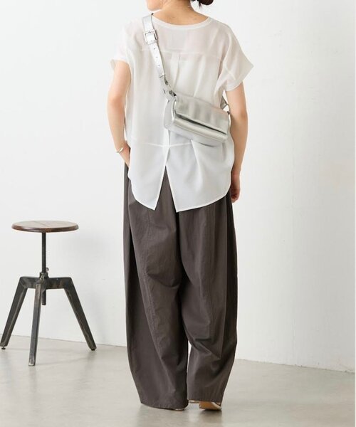 本革》ミニレザーボディバッグ（ショルダーバッグ）｜BEARDSLEY