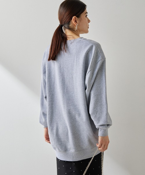 Whim Gazette（ウィムガゼット）の「ロゴスウェットプルオーバー