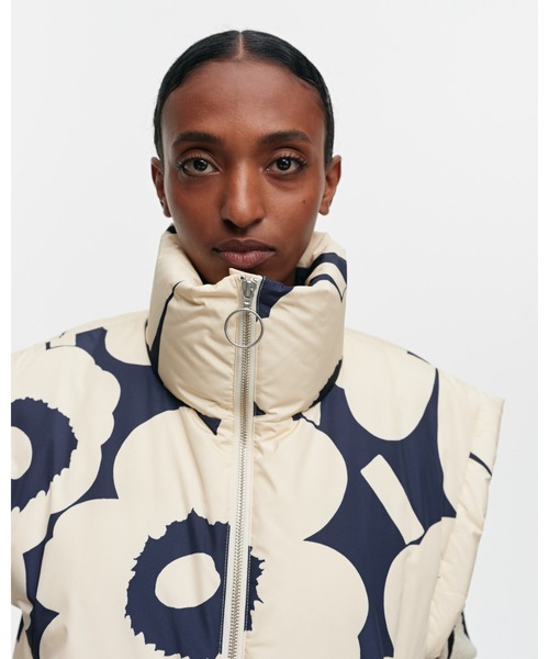 marimekko（マリメッコ）の「Unikko / Huurre down west（ダウンベスト