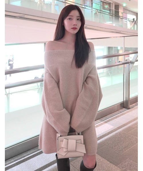 FRAY I.D（フレイアイディー）の「オフショルニットミニワンピース