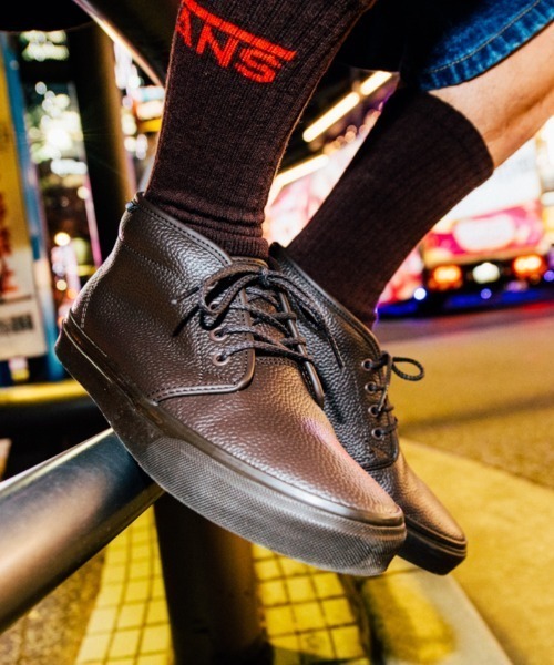 VANS（バンズ）の「CHUKKA LEATHER MOCHA（スニーカー）」 - WEAR
