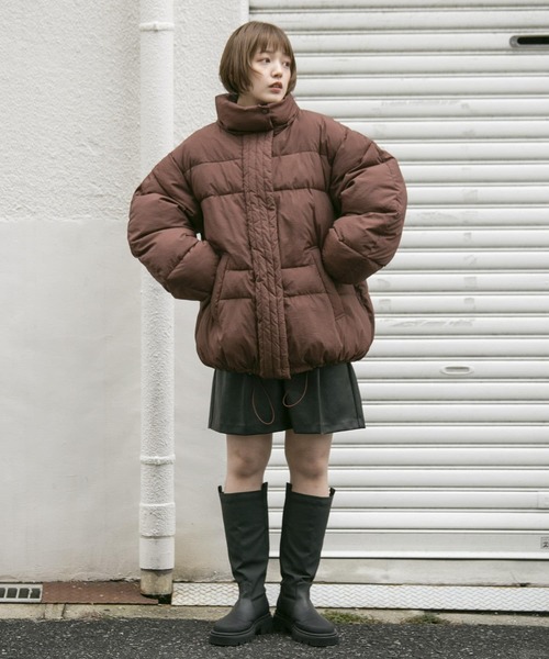 KBF（ケイビーエフ）の「カーブスリーブボリューム中綿ジャケット