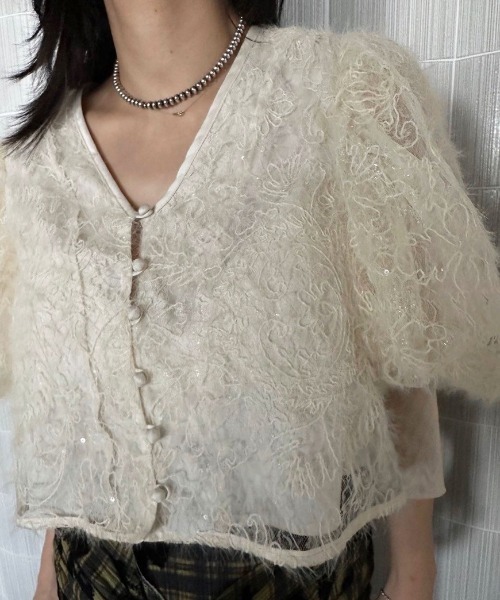 Ameri（アメリ）の「BRUSHED LACE VOLUME SLEEVE BLOUSE（シャツ
