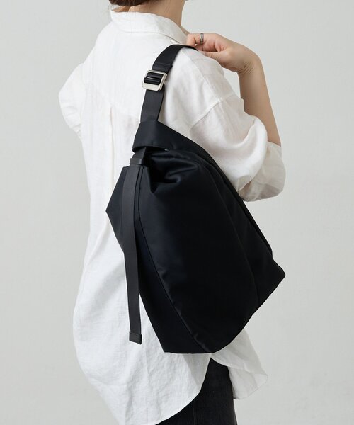 russet（ラシット）の「ナイロンマルチウェイショルダーバッグ