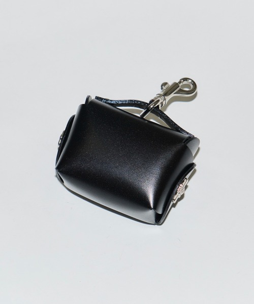 TOGA（トーガ）の「【TOGA TOO/トーガトゥ】Leather earphone case