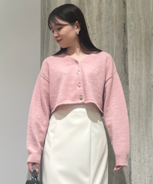 CELFORD（セルフォード）の「刺繍入りクロップドカーディガン