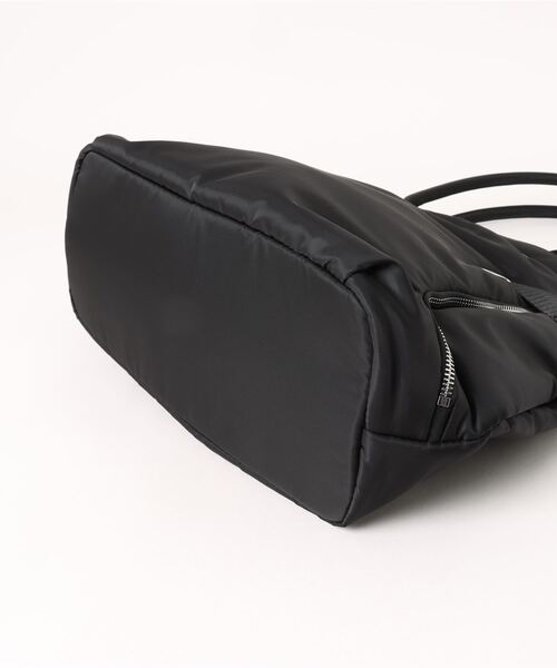 ZUCCa（ズッカ）の「(S)ナイロンジッパーBAG / S（トートバッグ）」 - WEAR