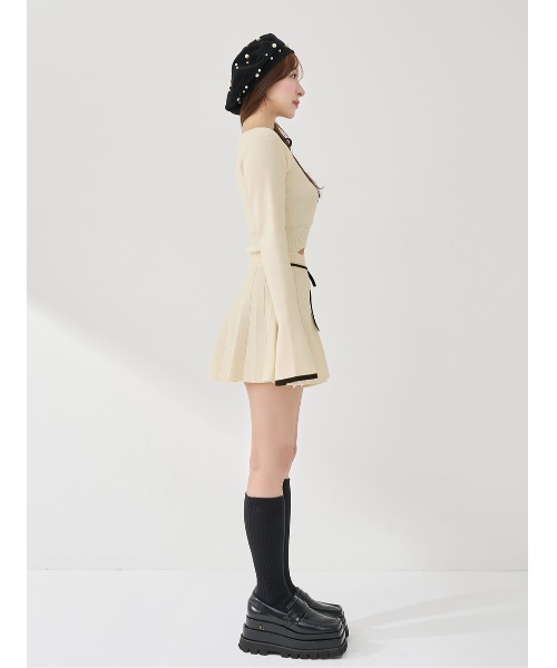 ウエストオープンリボンデザインニットミニワンピース（ワンピース